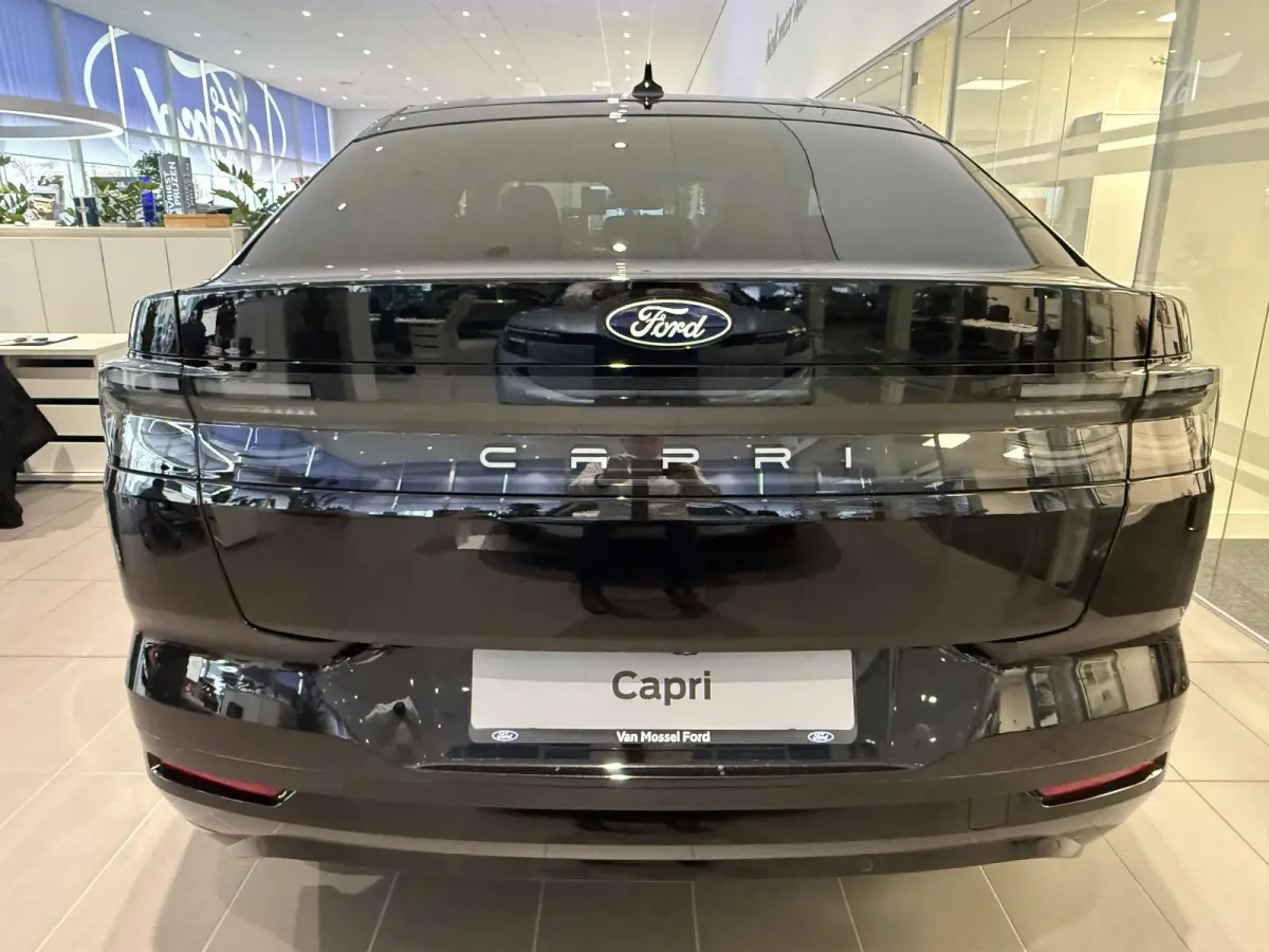 Extended Range RWD 77 kWh | Tot 627km actieradius! | Showroom Model |Nu rijklaar 46.750,=! The Legend Is Back!