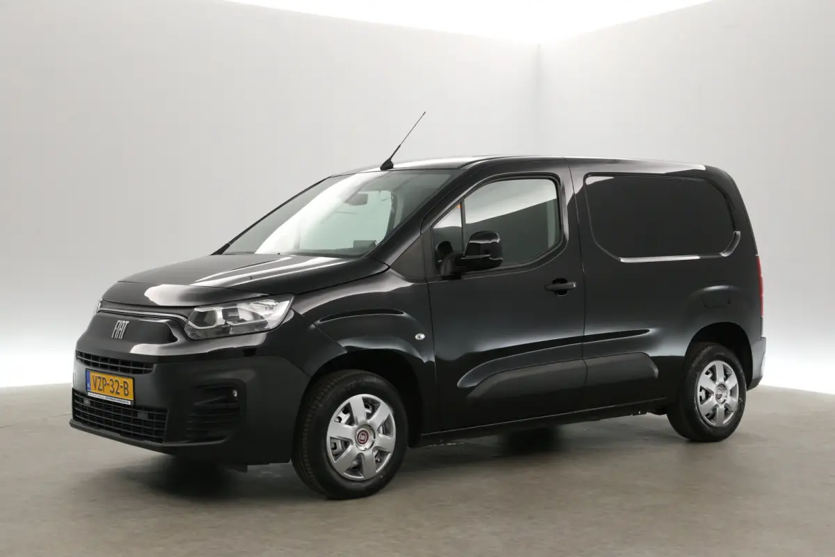 1.5 BlueHDi | 102PK | 3 Zits | Airco | Cruise | Camera | Carplay | Trekhaak | Navi