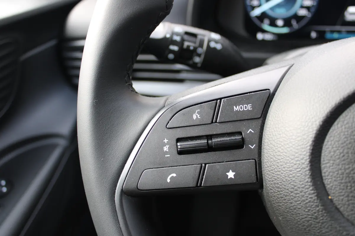1.0 T-GDI Comfort | Automaat | Airco | Cruise Control | Apple Carplay | Lane Assist | | Achterbank in delen neerklapbaar | Achteruitrijcamera | Airco