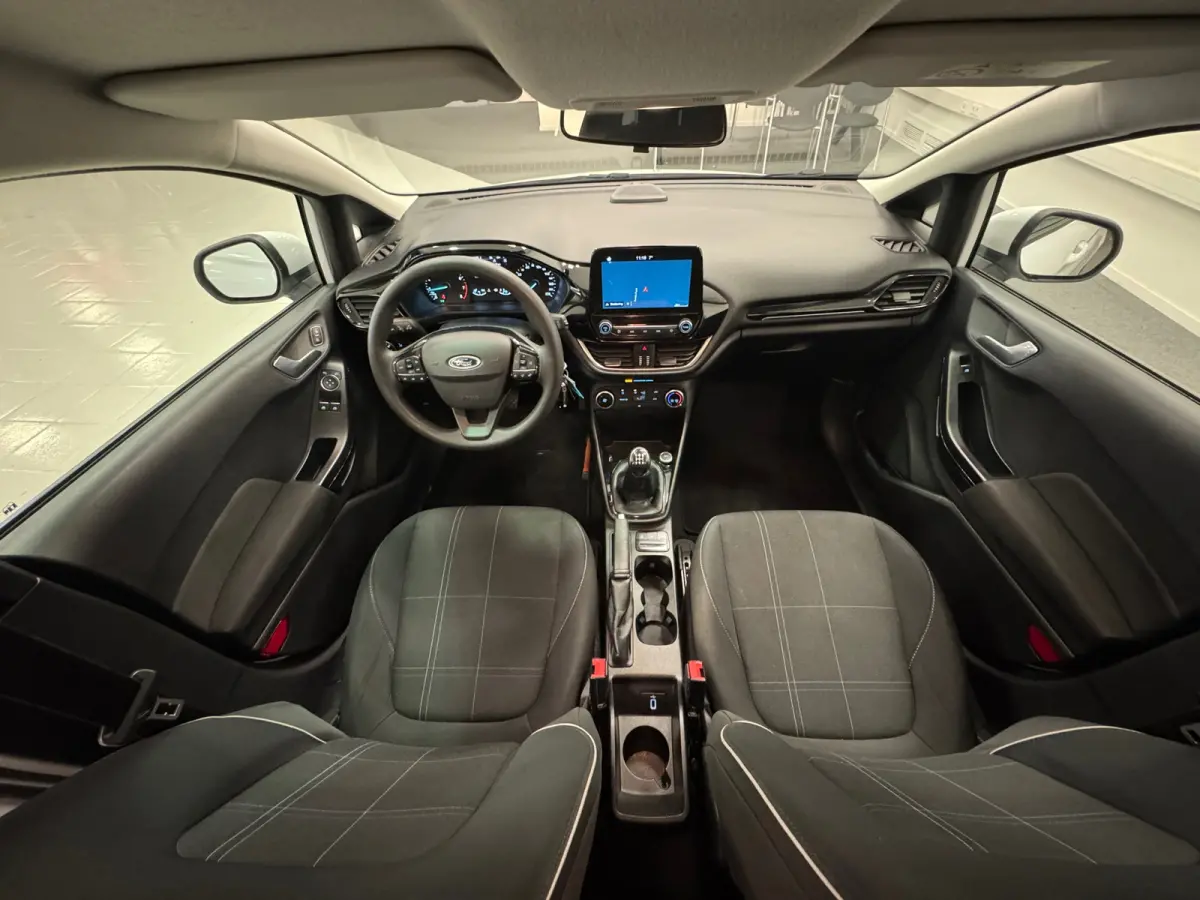 1.1i Trend Apple car play Cruise Control 2e Eigenaar Mooi!