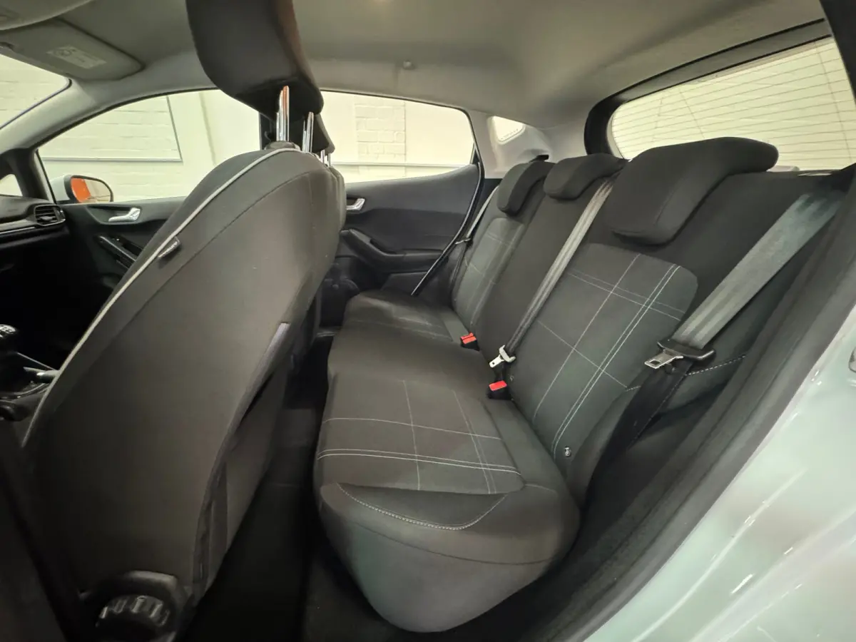 1.1i Trend Apple car play Cruise Control 2e Eigenaar Mooi!