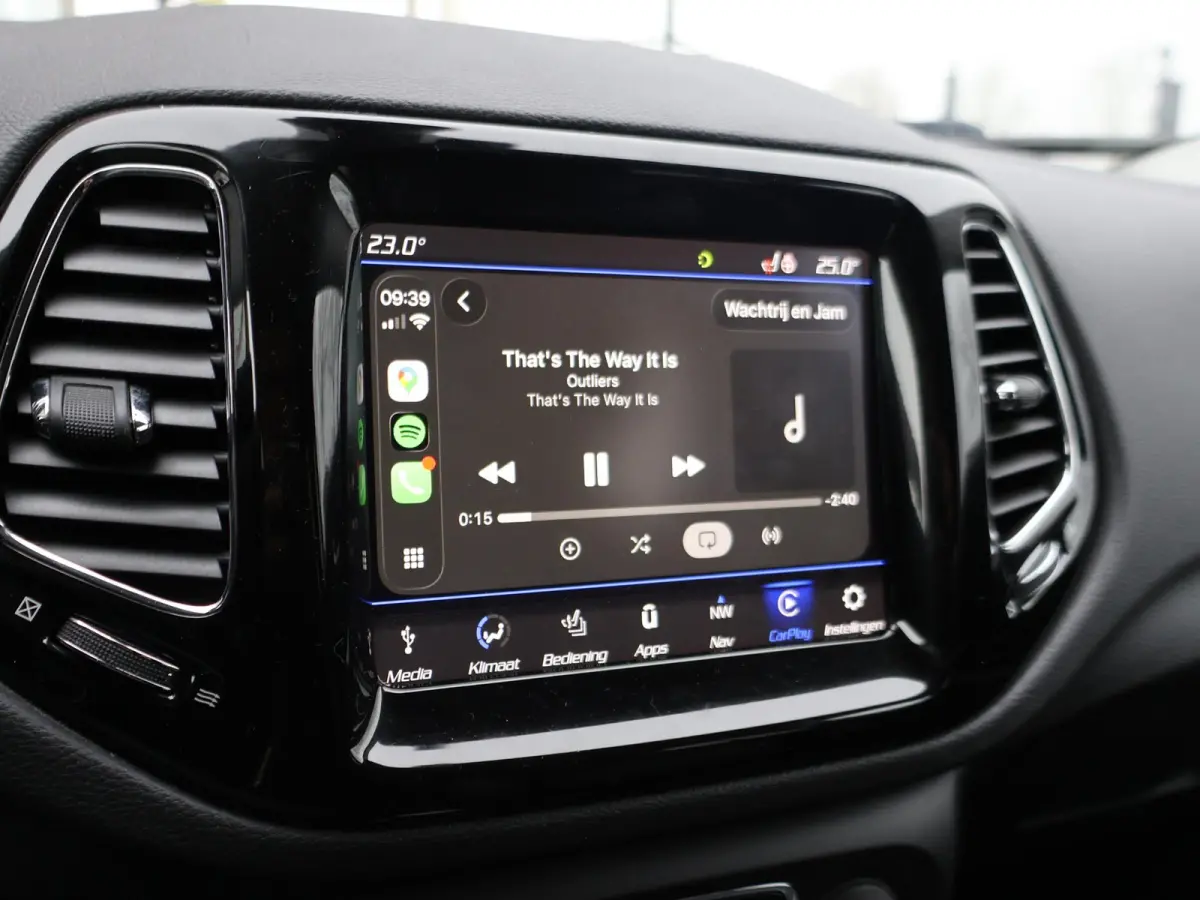 1.4 140 PK MULTIAIR OPENING EDITION + CAMERA | BEATS AUDIO | APPLE CARPLAY | STUURVERWARMING