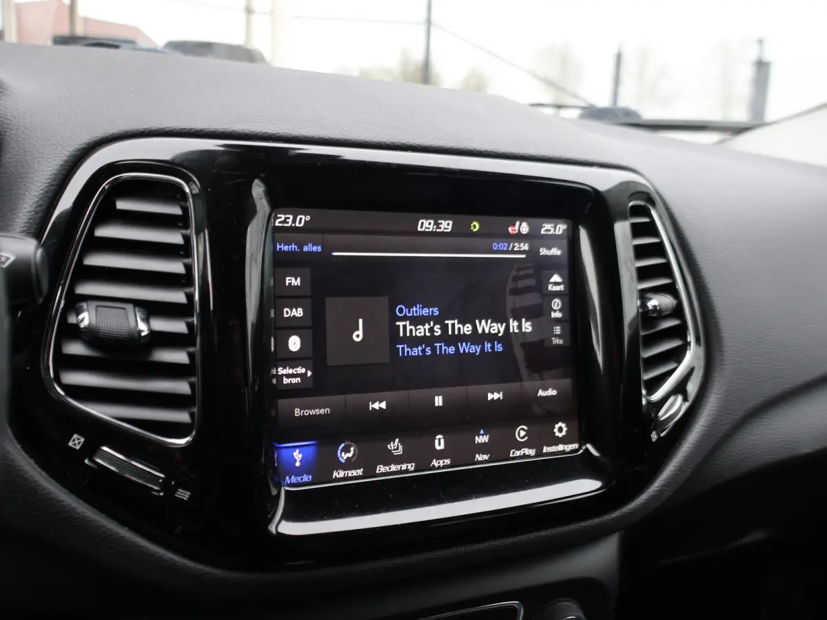 1.4 140 PK MULTIAIR OPENING EDITION + CAMERA | BEATS AUDIO | APPLE CARPLAY | STUURVERWARMING