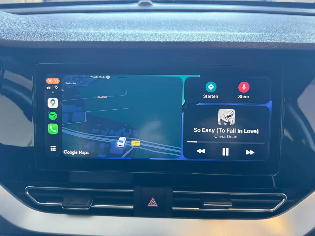 1.6 GDi Hybrid DynamicLine HYBRID AUTOMAAT HALF LEDER CARPLAY/ANDROID AUTO PARKEERSENSOREN