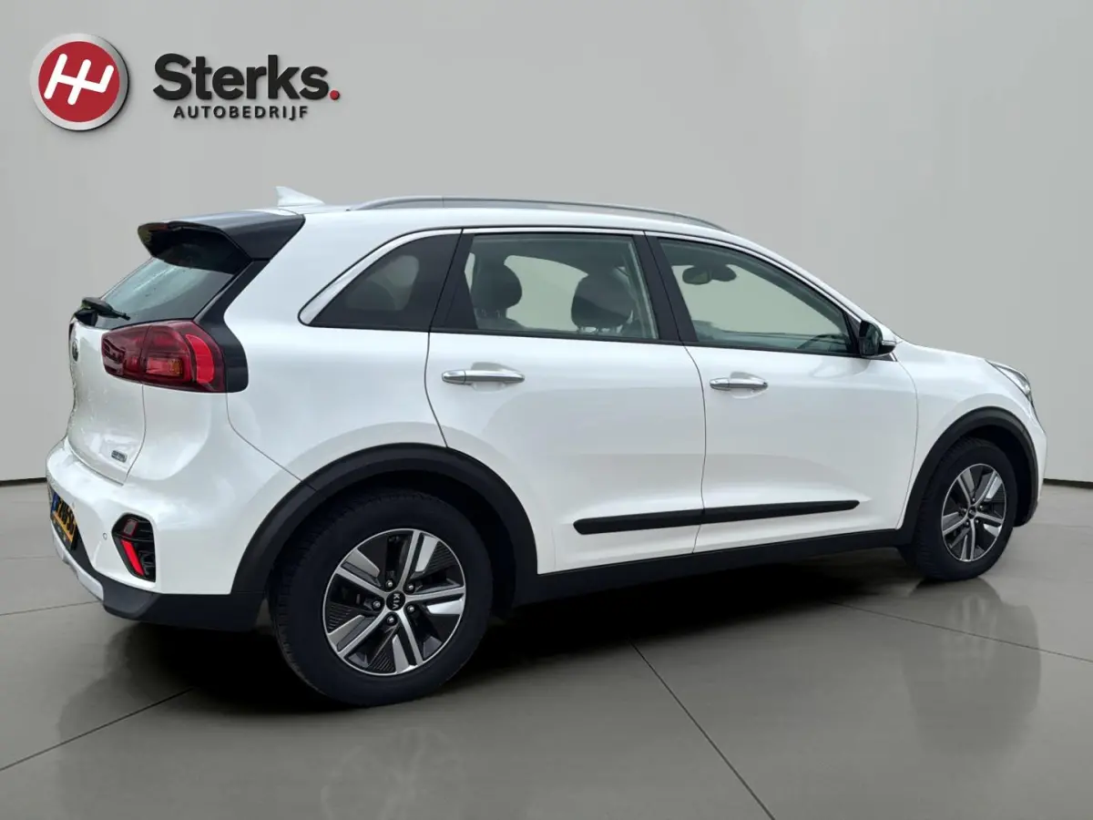 1.6 GDi Hybrid DynamicLine HYBRID AUTOMAAT HALF LEDER CARPLAY/ANDROID AUTO PARKEERSENSOREN