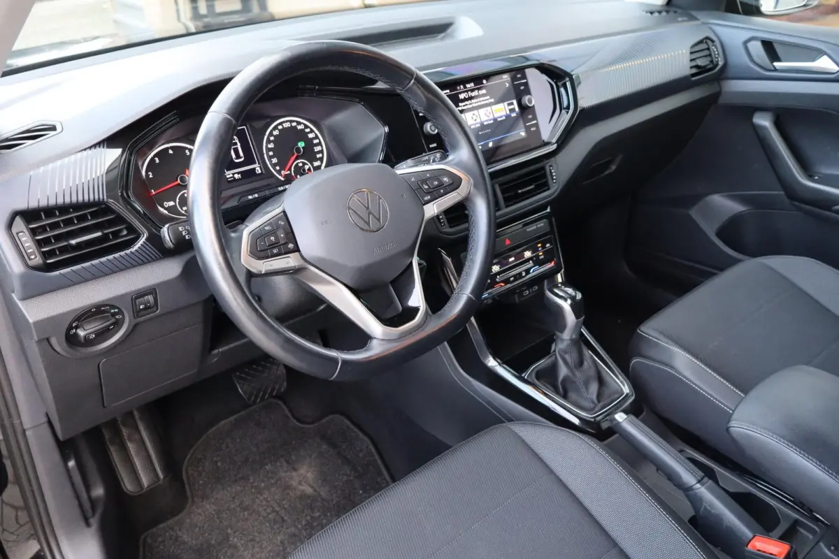 1.0 TSI 110pk DSG Life | Black Design Pakket | Achteruitrijcamera | Navigatie | Climatronic