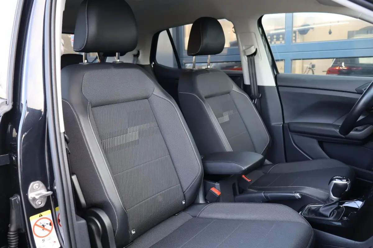 1.0 TSI 110pk DSG Life | Black Design Pakket | Achteruitrijcamera | Navigatie | Climatronic