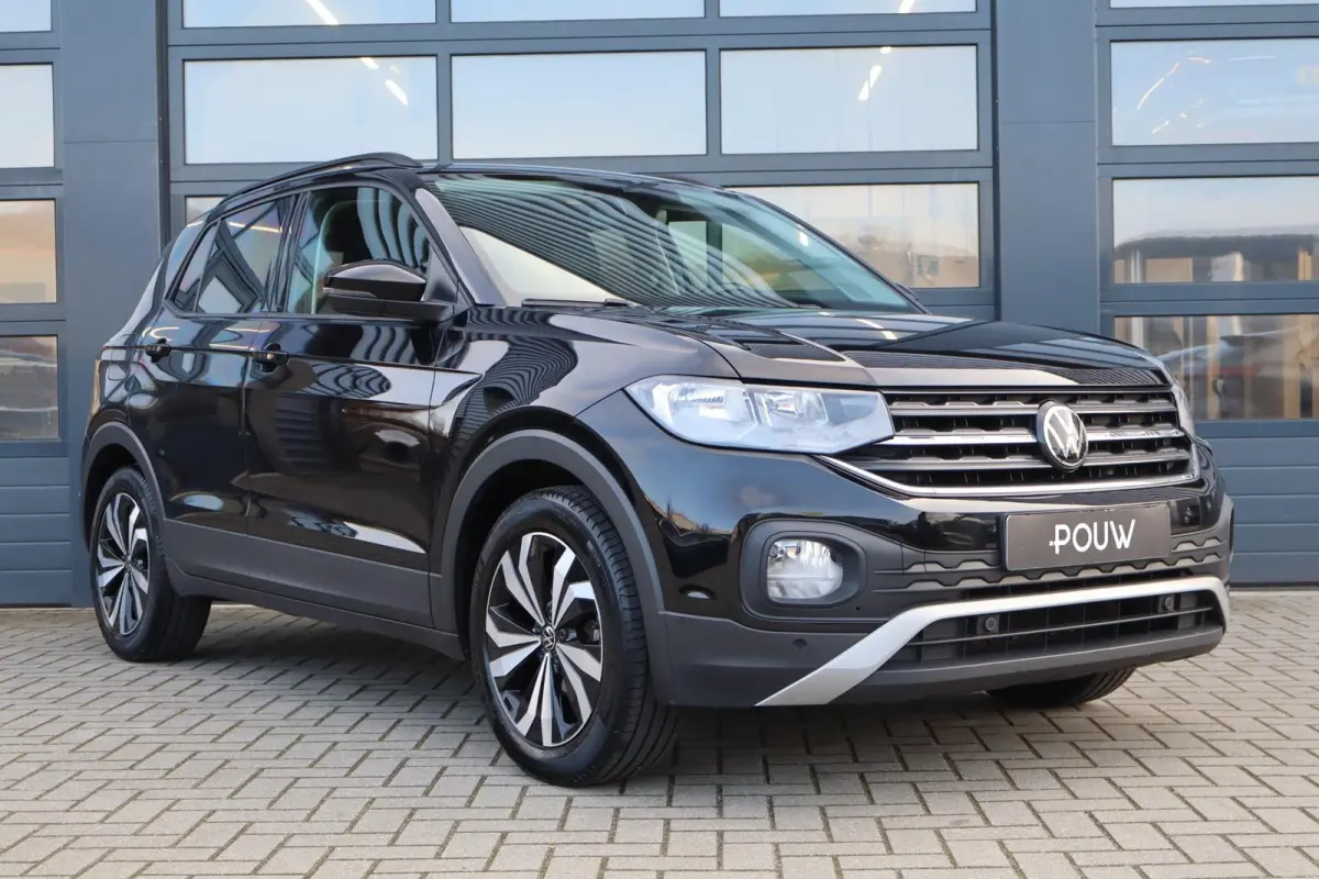 1.0 TSI 110pk DSG Life | Black Design Pakket | Achteruitrijcamera | Navigatie | Climatronic