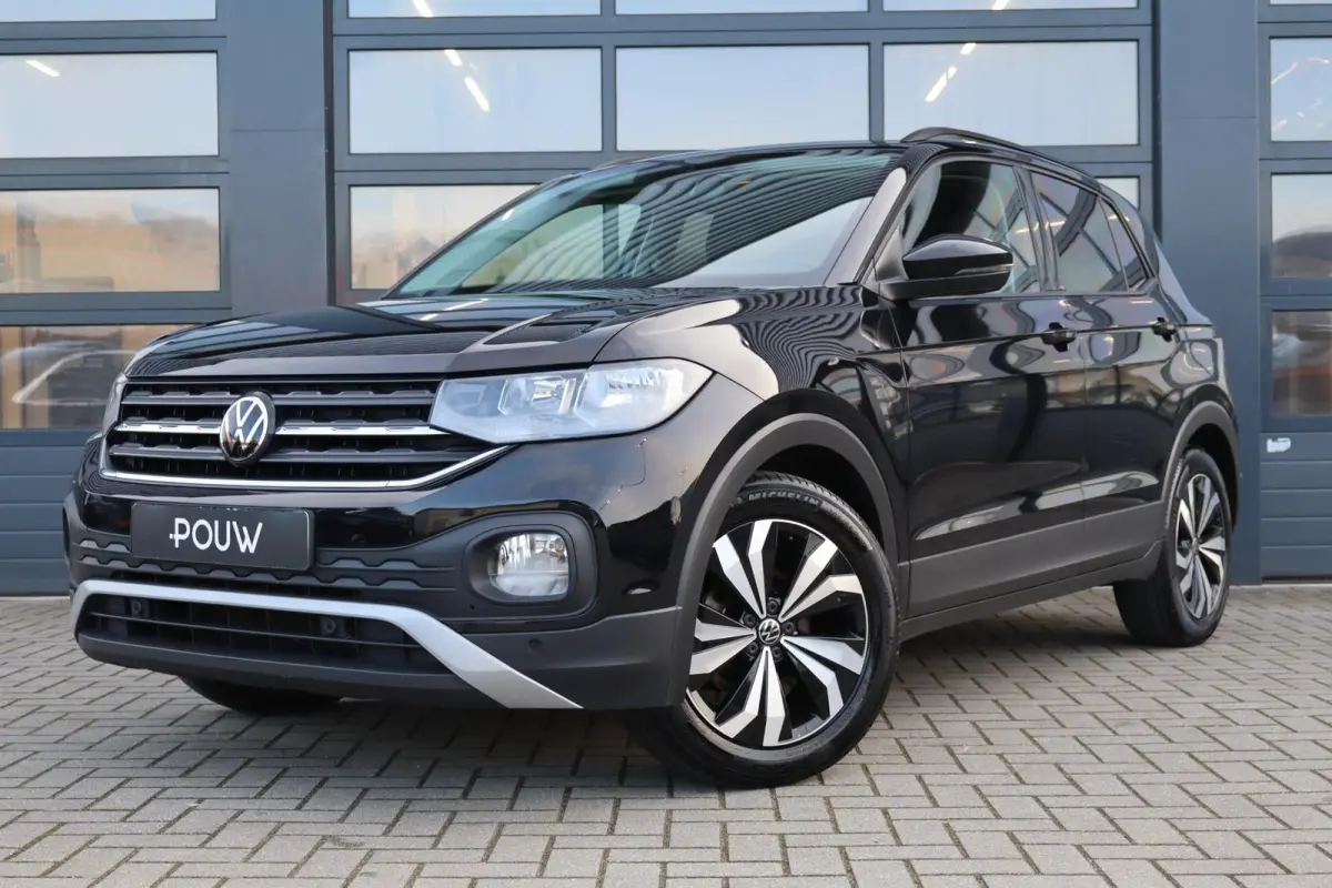 1.0 TSI 110pk DSG Life | Black Design Pakket | Achteruitrijcamera | Navigatie | Climatronic