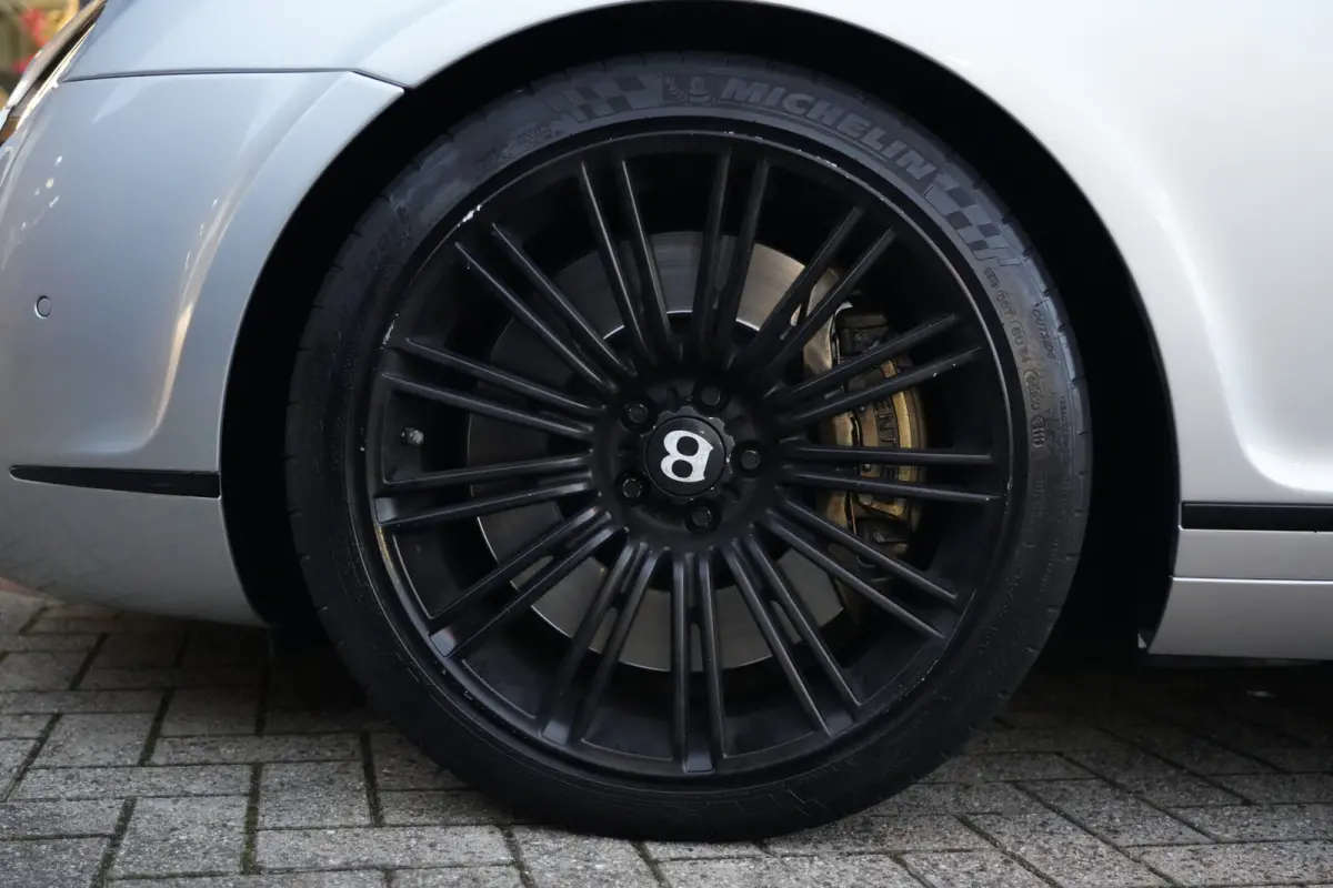6.0 W12 Speed 612pk Stoelverwarming/Luchtvering/Camera