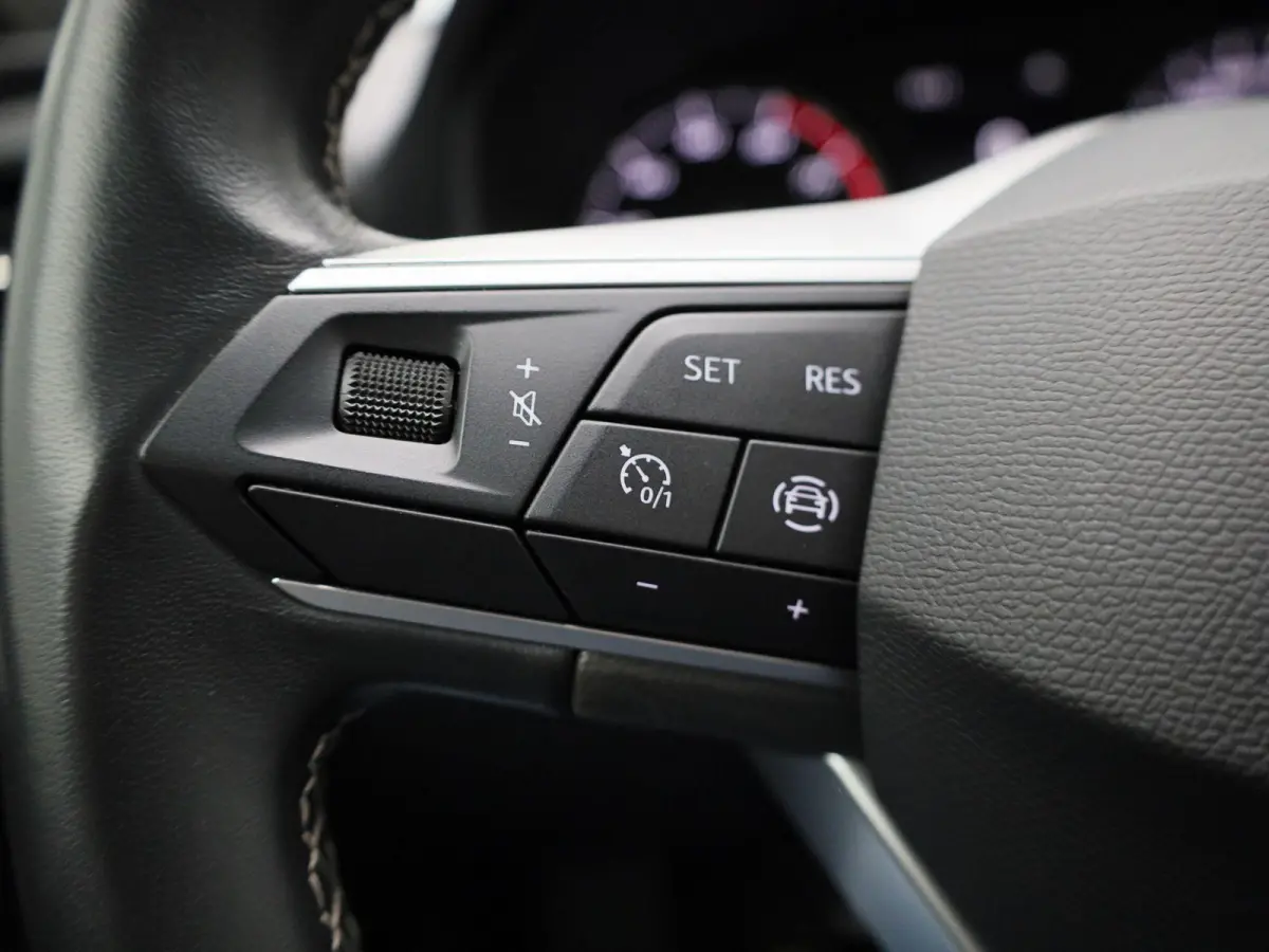 1.0 TSI Reference | Apple Carplay/Android Auto | Climate Control | Cruise Control | Lichtmetalen Velgen |
