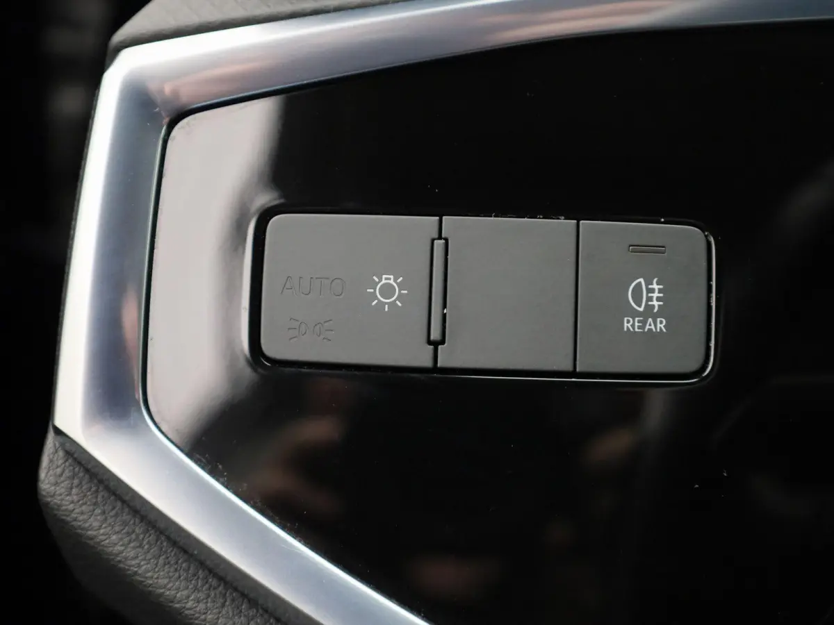 35 TFSI Pro Line | AUTOMAAT | ELEKTRISCHE ACHTERKLEP | ACHTERUITRIJCAMERA | APPLE CARPLAY | ANDROID AUTO | CRUISE CONTROL | CLIMATE CONTROL | DIGITAL COCKPIT | VERLICHTING AUTOMATISCH |