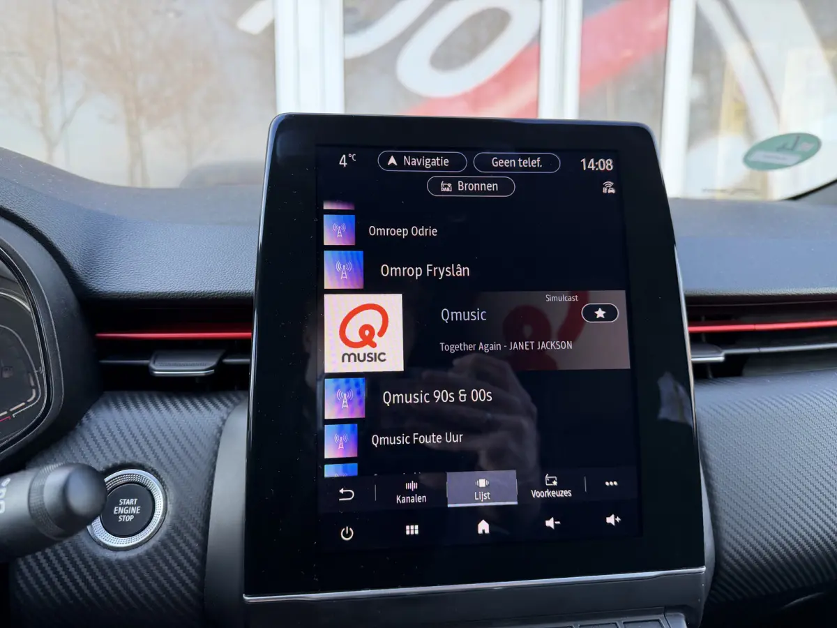 1.0 TCe R.S. Line / Camera / Pdc v+a / 17'' LM  / Cruise  / Carplay