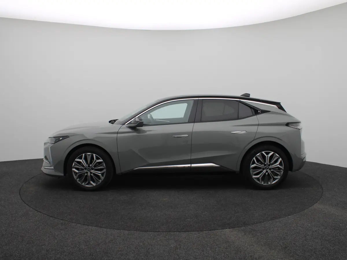 1.2 PureTech Bastille Automaat | Achterbank in delen neerklapbaar | Achteruitrijcamera | Apple Carplay/Android Auto|telefoonintegratie premium