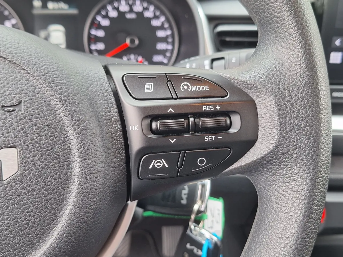 1.0 T-GDi MHEV ComfortLine /Navi/Apple/Android/Cruise/1e Eig/Garantie