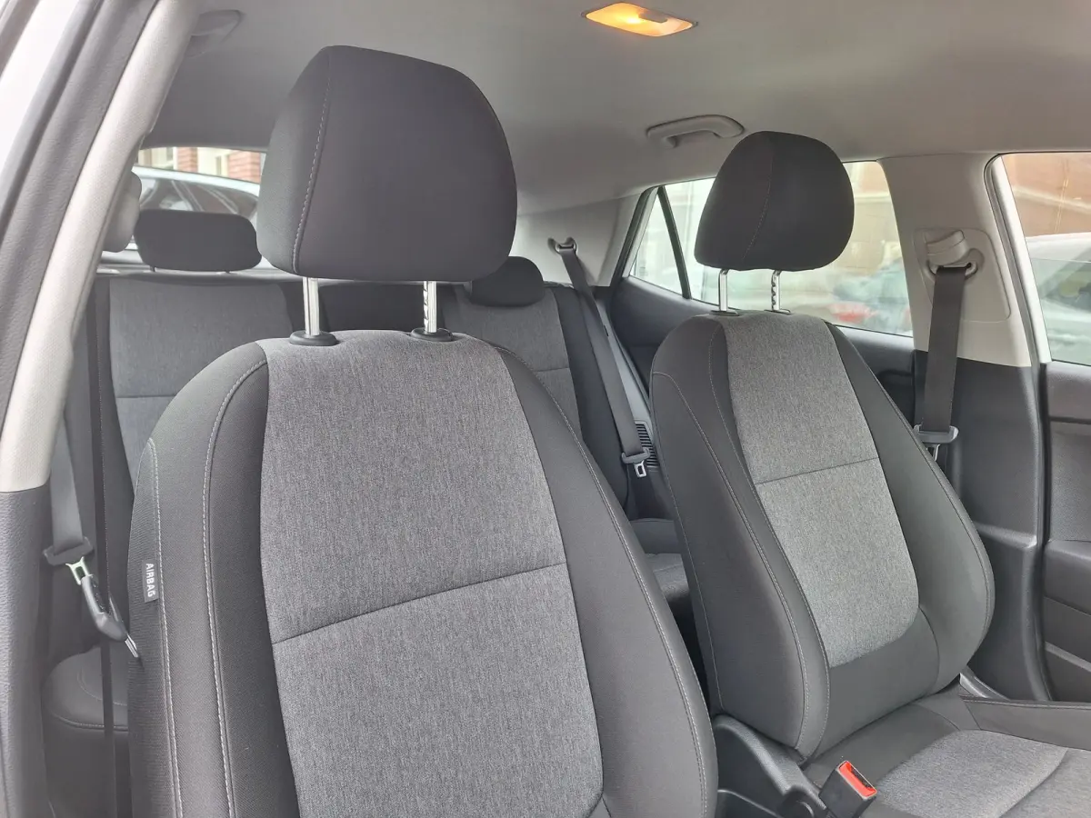 1.0 T-GDi MHEV ComfortLine /Navi/Apple/Android/Cruise/1e Eig/Garantie