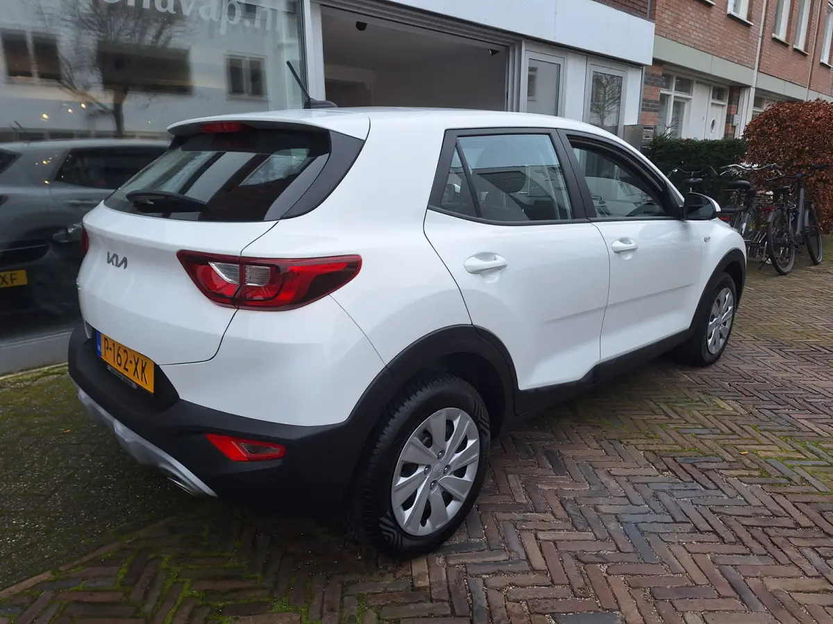 1.0 T-GDi MHEV ComfortLine /Navi/Apple/Android/Cruise/1e Eig/Garantie