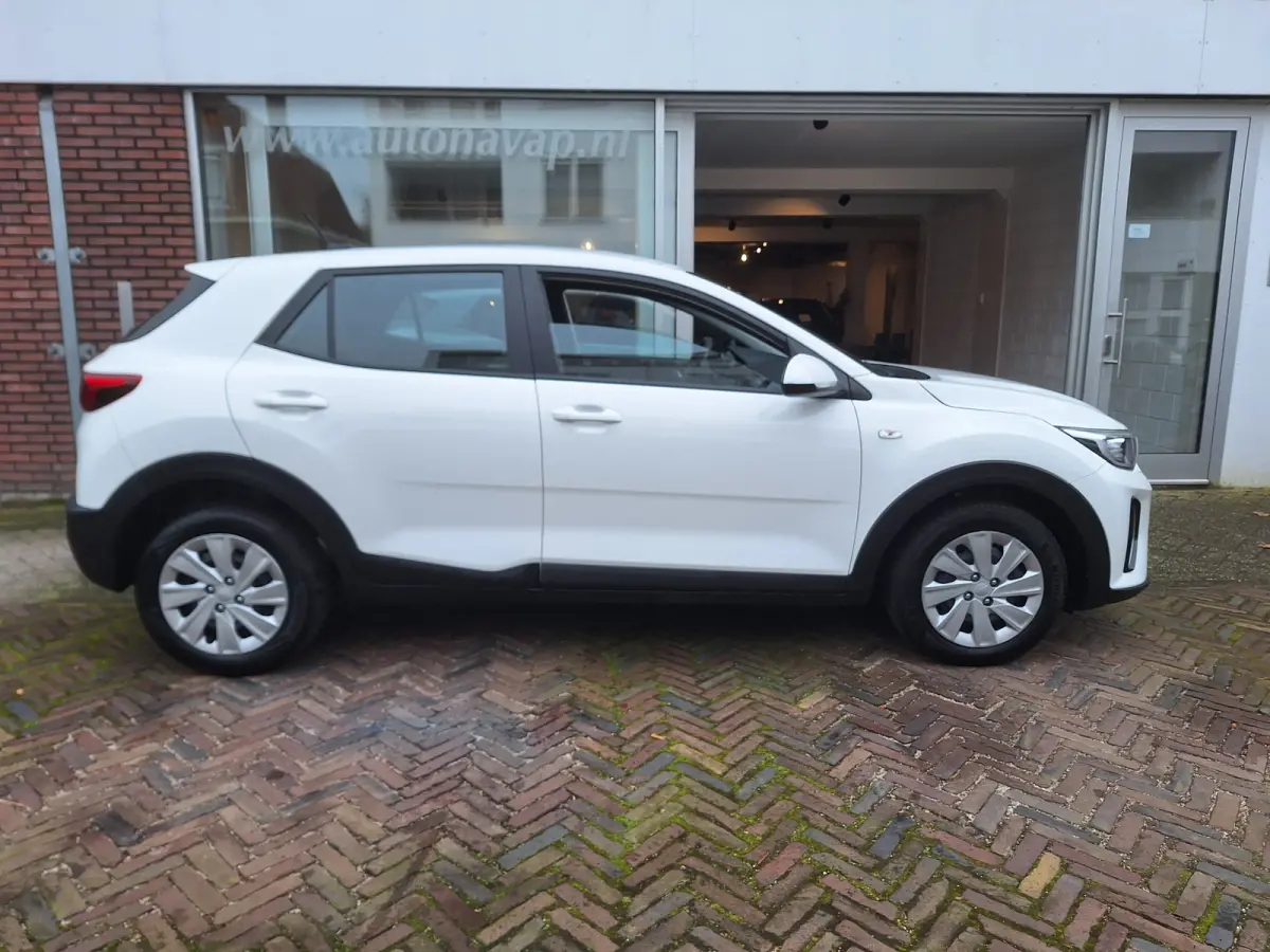 1.0 T-GDi MHEV ComfortLine /Navi/Apple/Android/Cruise/1e Eig/Garantie