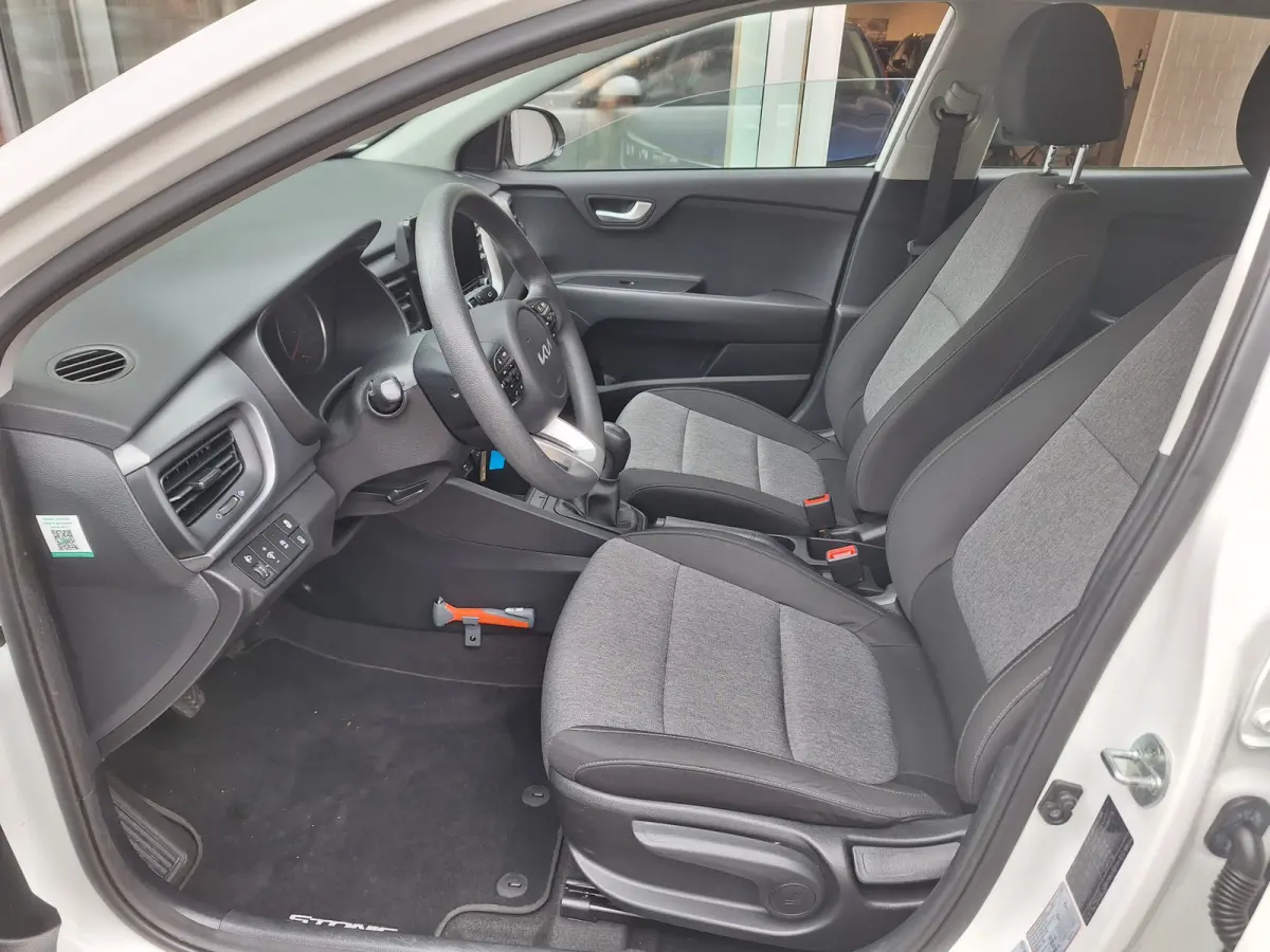 1.0 T-GDi MHEV ComfortLine /Navi/Apple/Android/Cruise/1e Eig/Garantie