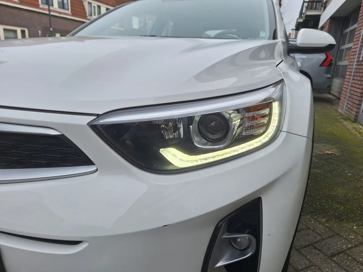 1.0 T-GDi MHEV ComfortLine /Navi/Apple/Android/Cruise/1e Eig/Garantie
