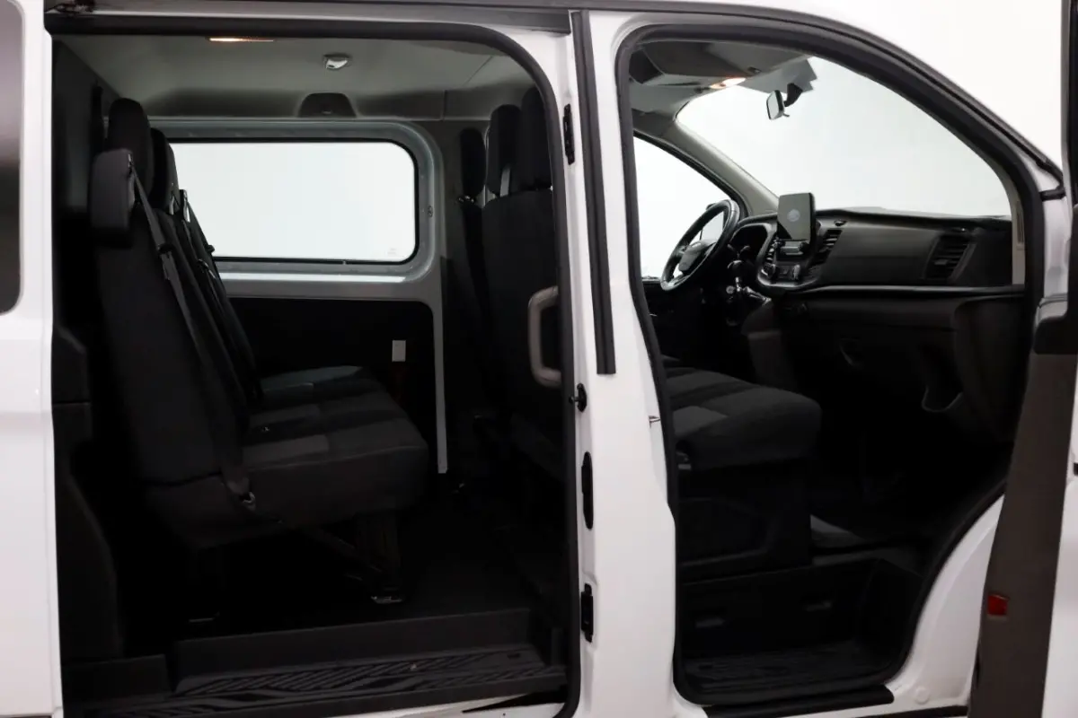 2.0 TDCI 130pk L1H1 Trend D.C. Airco/Navi 12-2020