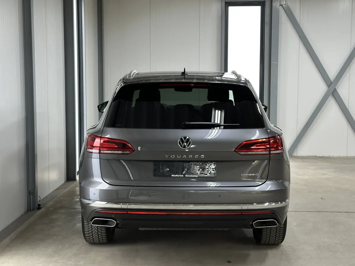 3.0 TSi eHybrid PHEV 4MOTION Elegance | Pano | Head-up | premium audio |