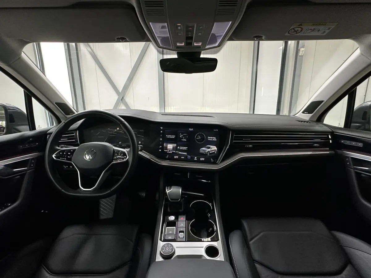 3.0 TSi eHybrid PHEV 4MOTION Elegance | Pano | Head-up | premium audio |