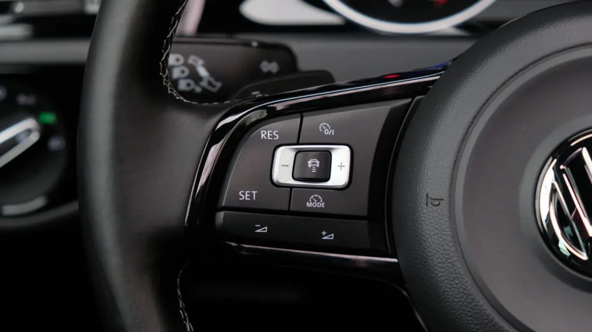 2.0 TSI R 4-Motion 300PK ACC|DCC|DYN|PANO|LEDER|CAMERA