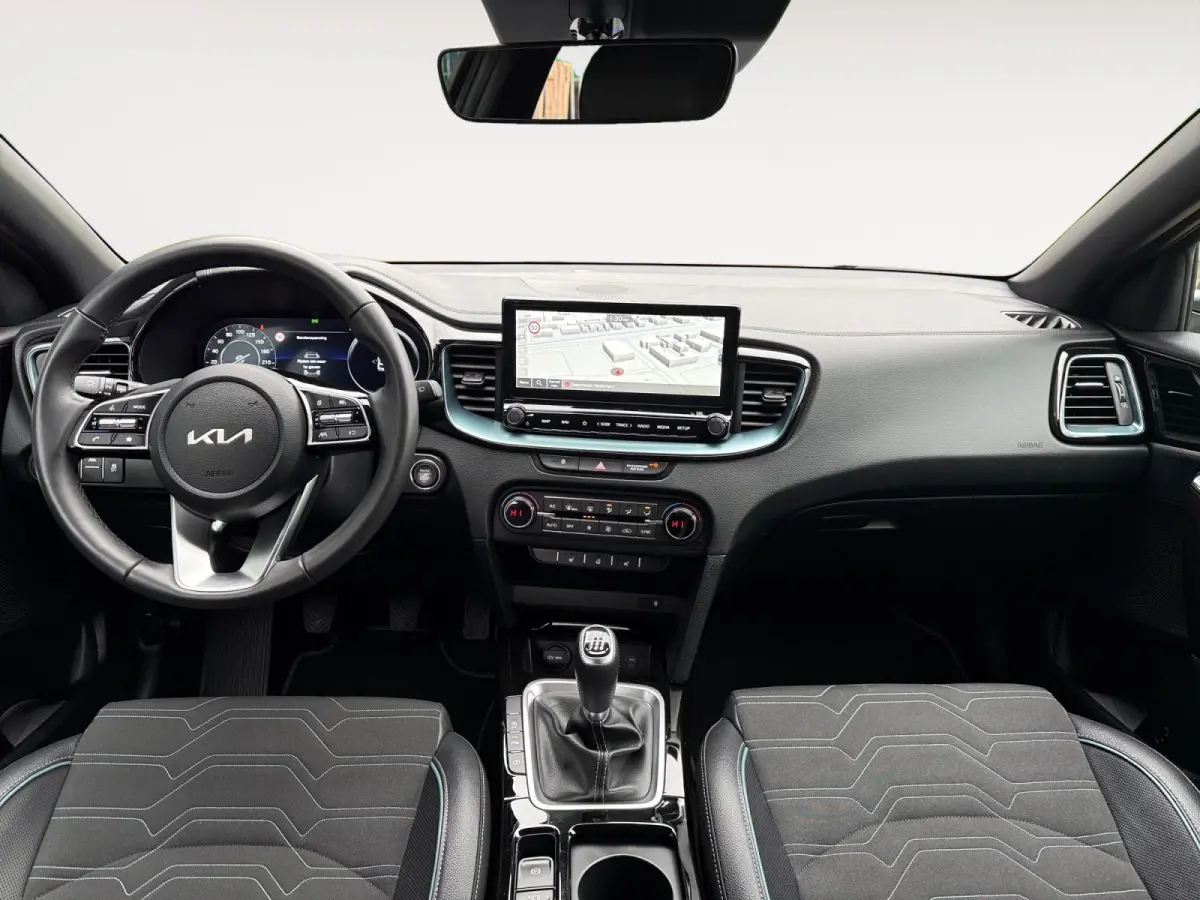 1.0 T-GDi Design Edition | Camera | LED | Stoel + Stuurverwarming | Apple Carplay / Android Auto | Halfleder