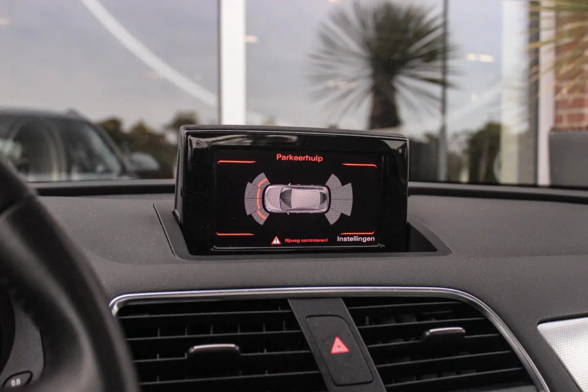 2.0 TFSI quattro Pro Line | S-tronic Automaat | Panoramadak | 211 pk | Stoelverwarming | Climate control | Navi | Xenon | Bluetooth | 18 inch | PDC | Quattro