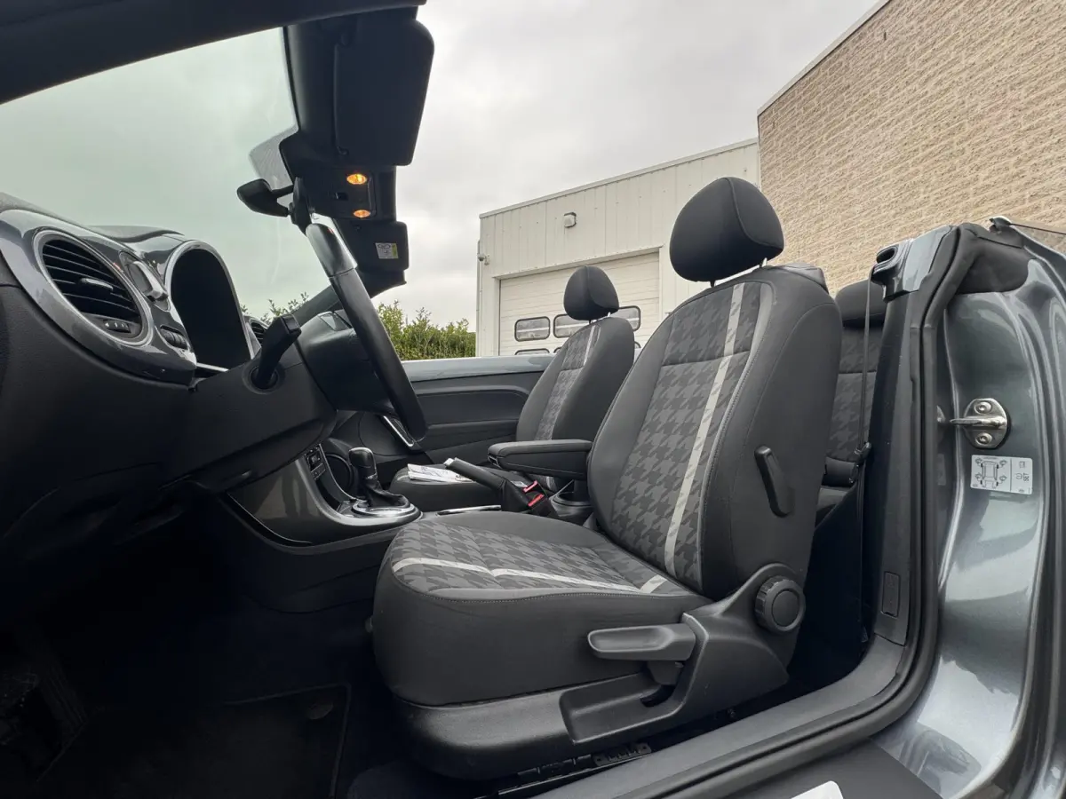 Coccinelle 1.2 TSI Exclusive Series CAMERA / AUTOMAAT / PDC / NAVI / CHROMEDELEN EXT.