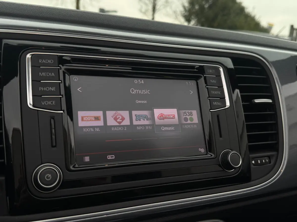 Coccinelle 1.2 TSI Exclusive Series CAMERA / AUTOMAAT / PDC / NAVI / CHROMEDELEN EXT.