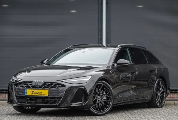 Edition One | e-hybrid 299Pk | Quattro | Plug-in Hybrid | MMI Bijrijdersdisplay | 360° Camera | AWD-Besturing | Madeira Brown | 21''
