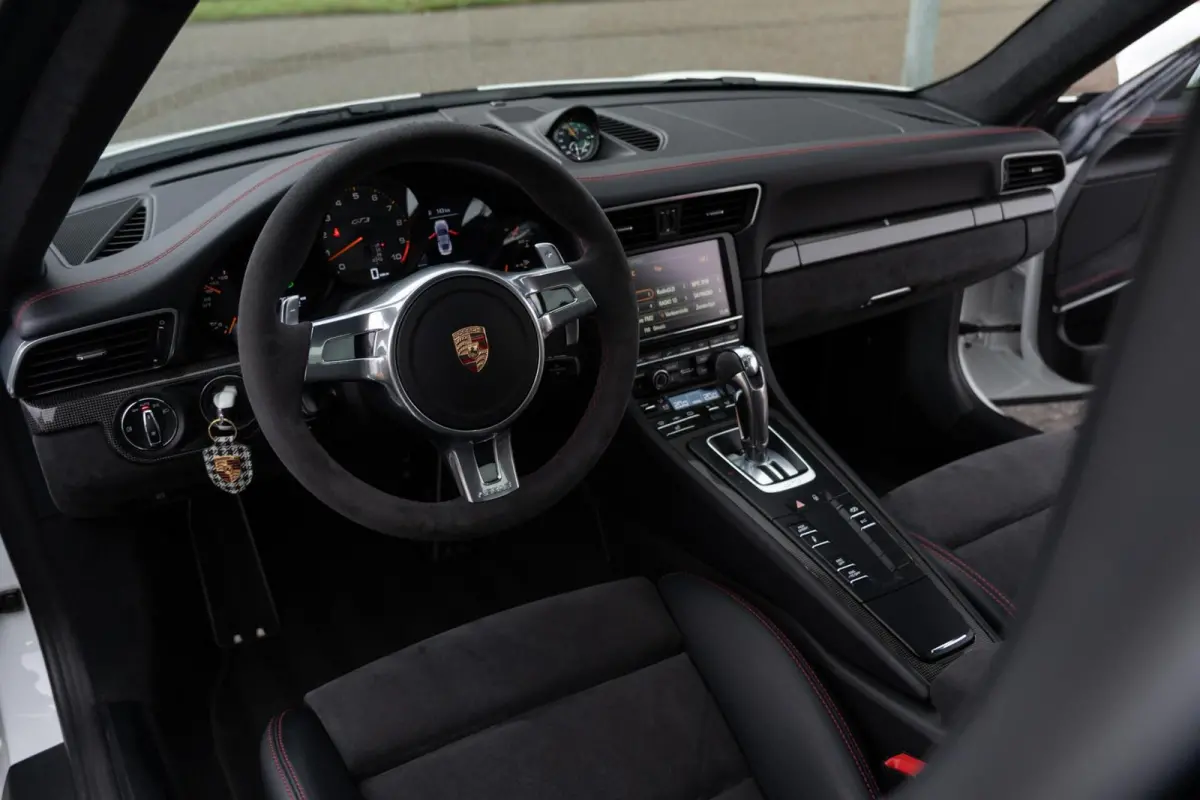 3.8 GT3 PDK | Exclusive | Carbon | Lift | Sportstoelen | LED | 111 Punten Check | Dealer onderhouden