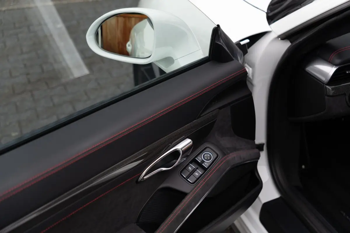 3.8 GT3 PDK | Exclusive | Carbon | Lift | Sportstoelen | LED | 111 Punten Check | Dealer onderhouden