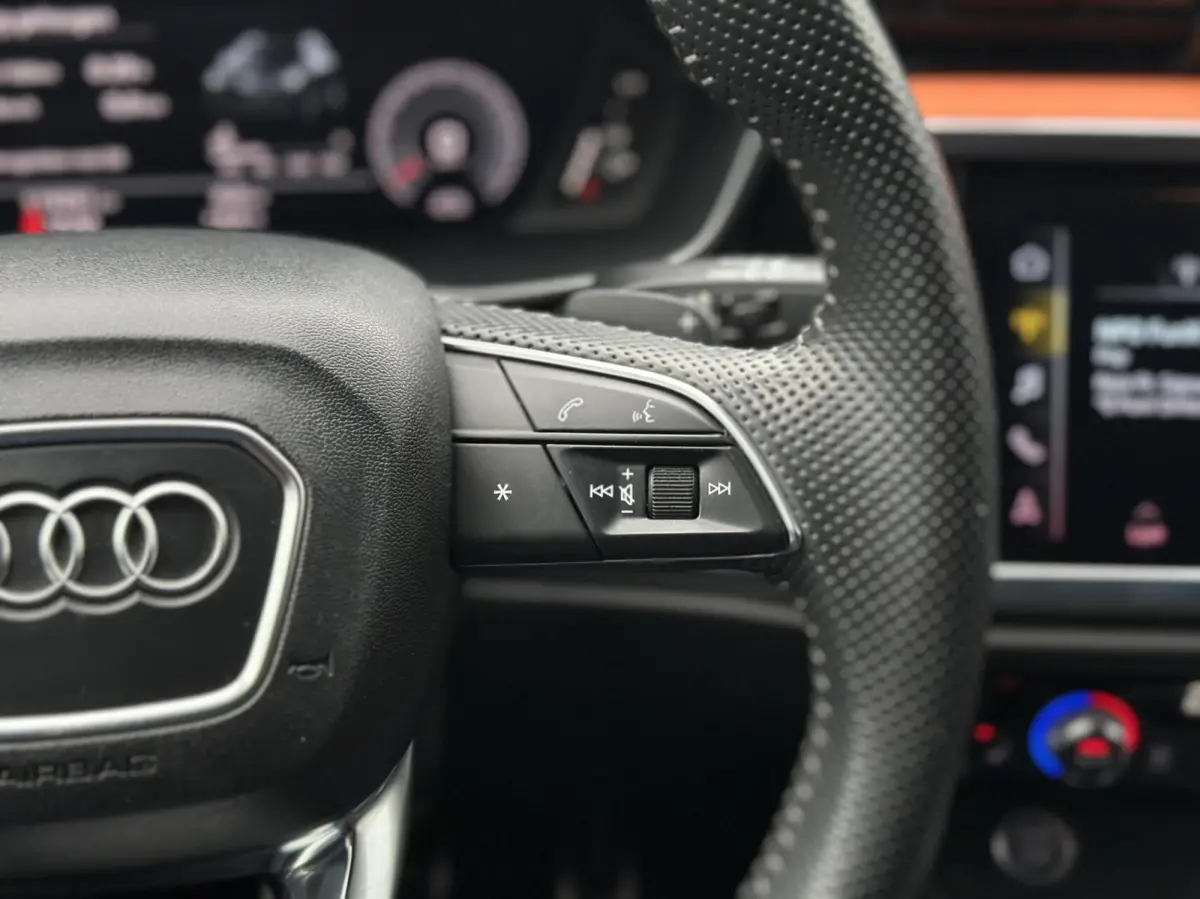 40 TFSI quattro S-Line Led, Camera, Carplay, ACC, LM..