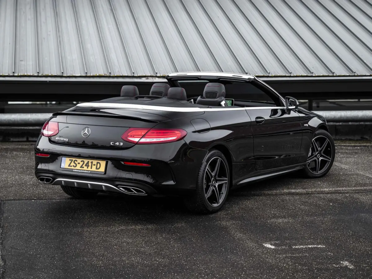 C43 AMG 367PK Speedshift 4MATIC Burmester Airscarf Sportuitlaat Memory LED