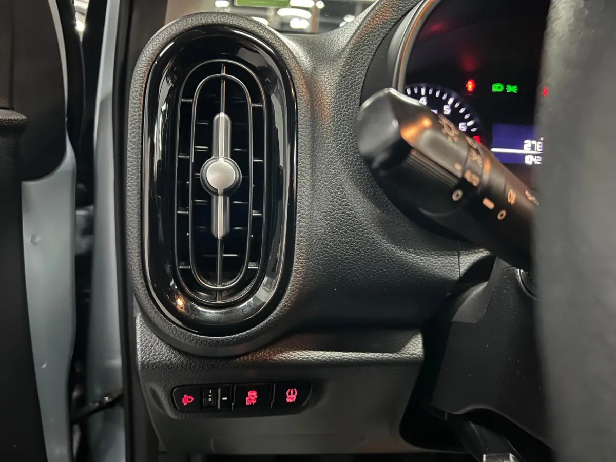 1.0 CVVT ComfortPlusLine Navigator