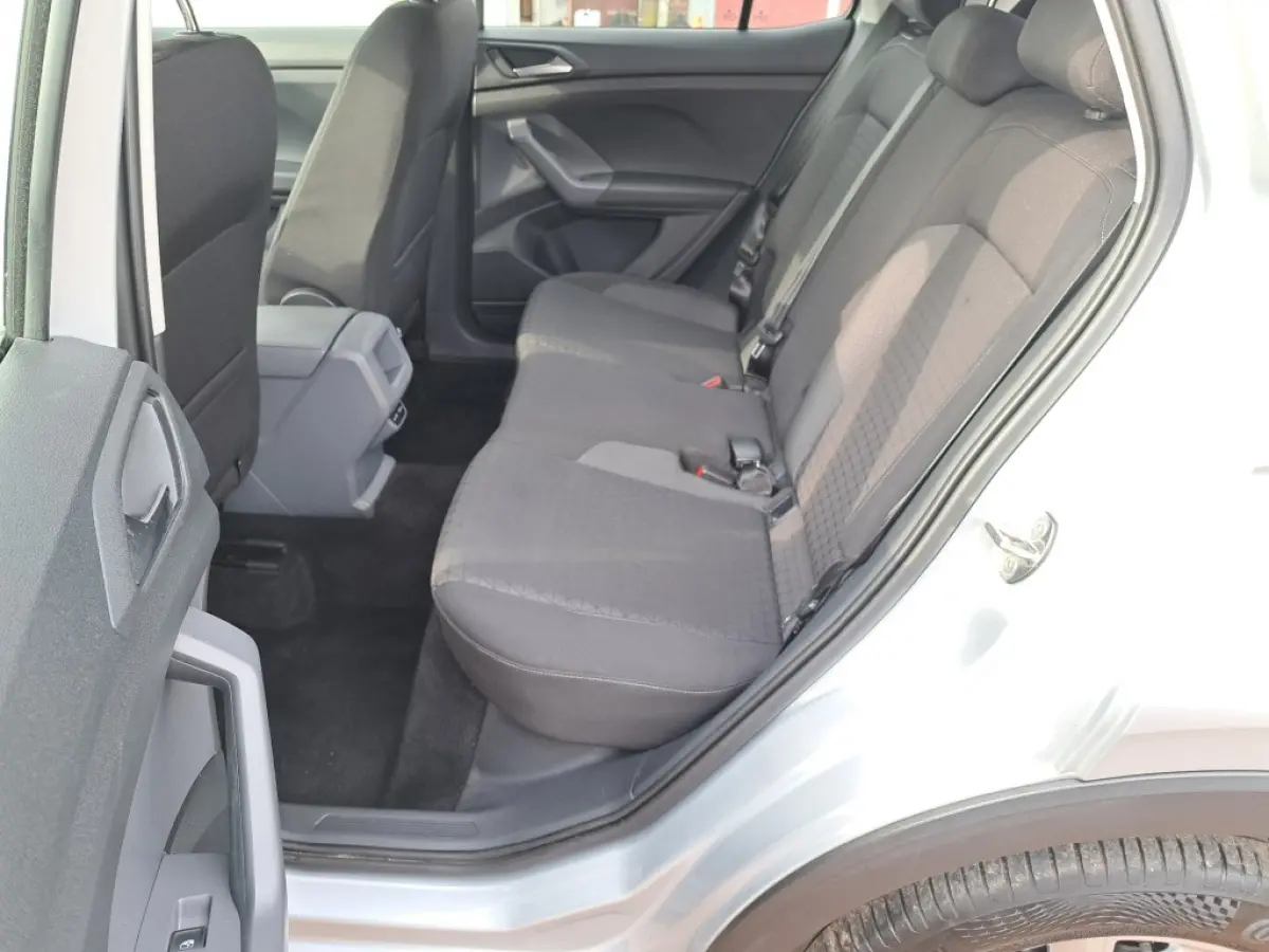 1.0 TSI Life Business 95 Pk Ecc, Apple carplay, Navigatie