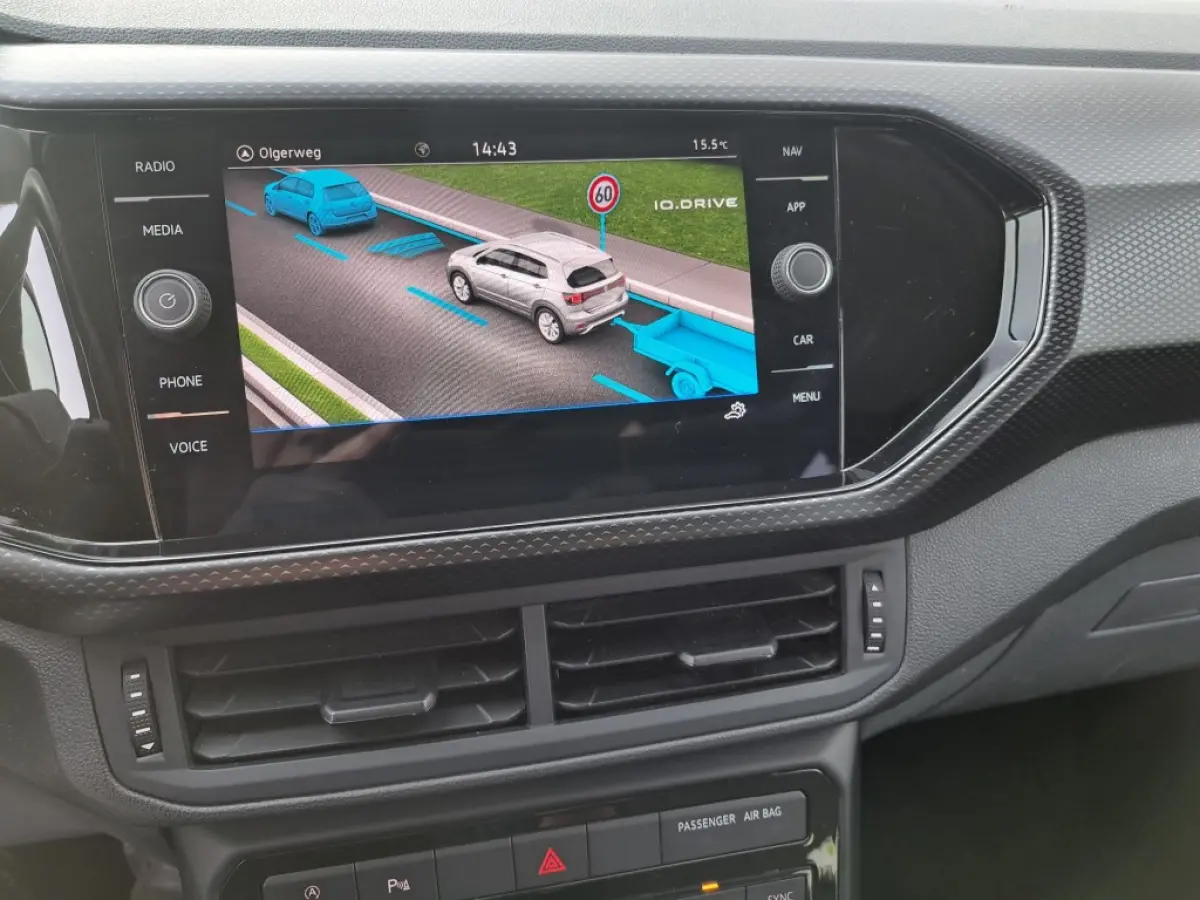 1.0 TSI Life Business 95 Pk Ecc, Apple carplay, Navigatie