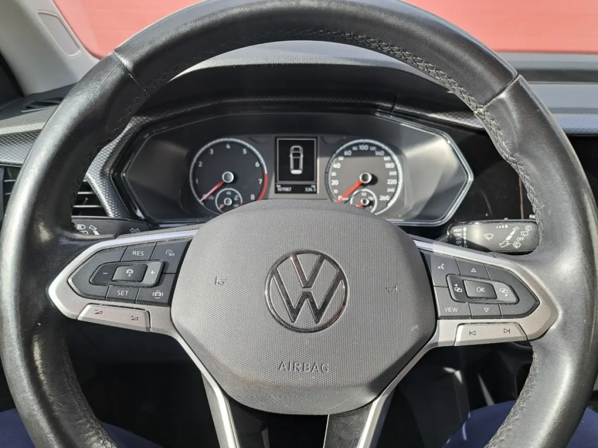 1.0 TSI Life Business 95 Pk Ecc, Apple carplay, Navigatie
