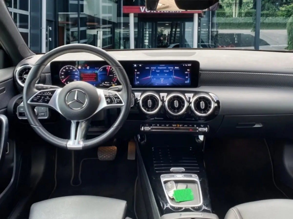 A 250 E BUSINESS-LINE 360VIEUW/ACC/STOELVERW