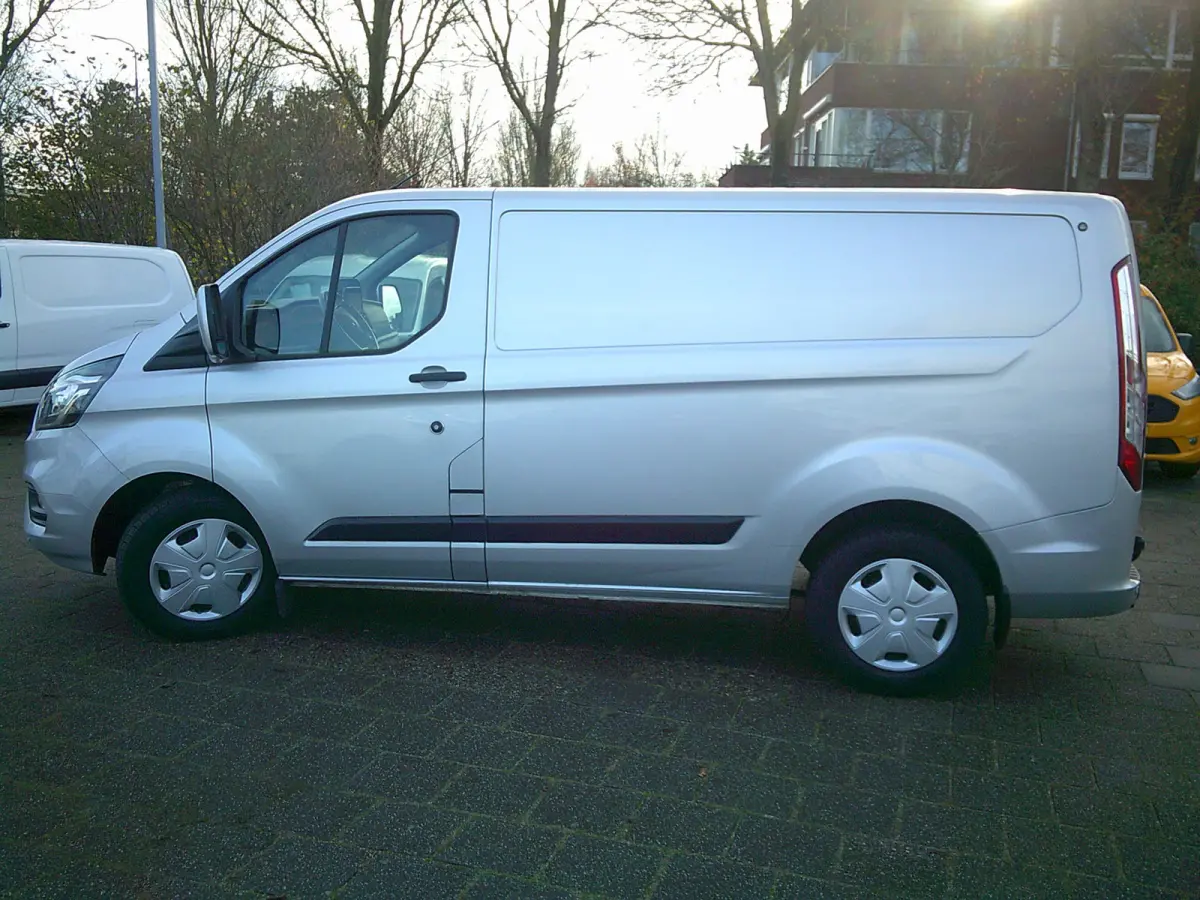 300 2.0 TDCI L1H1 Trend VOORZIEN VAN AUTOMAAT !! NIEUWSTAAT !!!