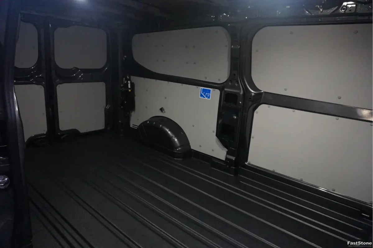 320L 2.5 PHEV Hybride 233PK JWR EDITION PRIJS INCL. BPM !! 13" Navi, Adap. Cruise, Camera, 19" LM, Trekhaak!! NR. HYB015