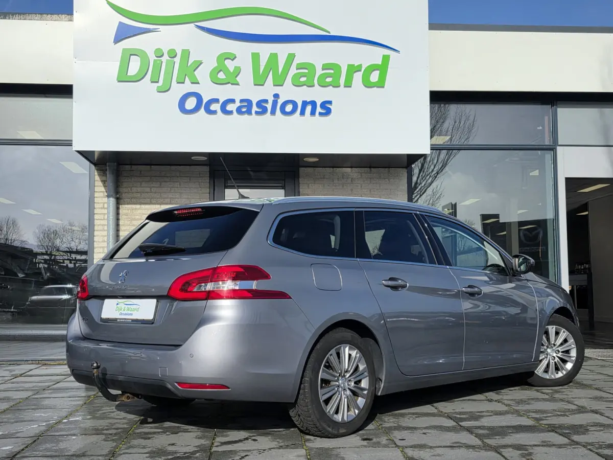 1.2 PureTech Blue Lease Premium – Panoramadak – Cruise – NAP – Ruime gezinsauto