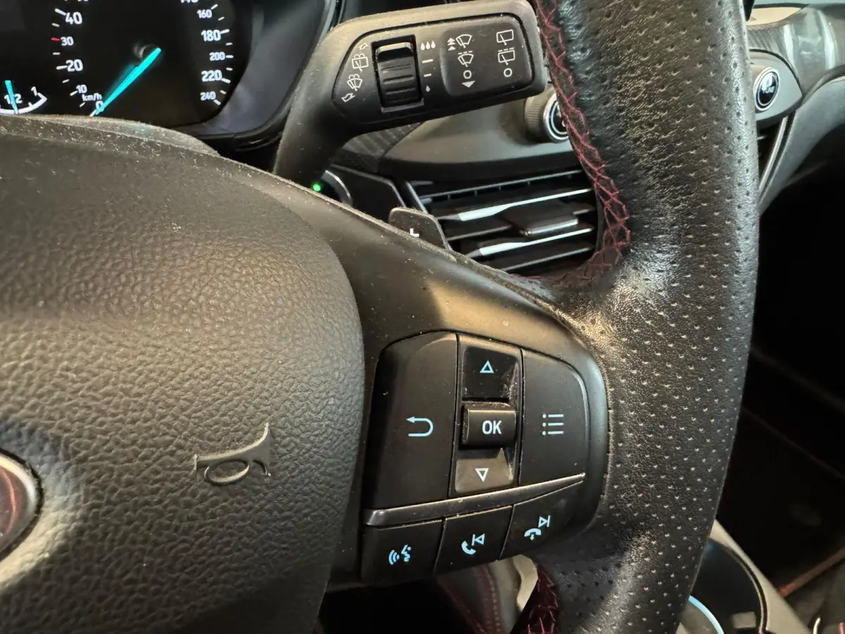 1.5 EcoBoost ST Line Business*Camera*Automaat*Panorama*B&O*BTW*