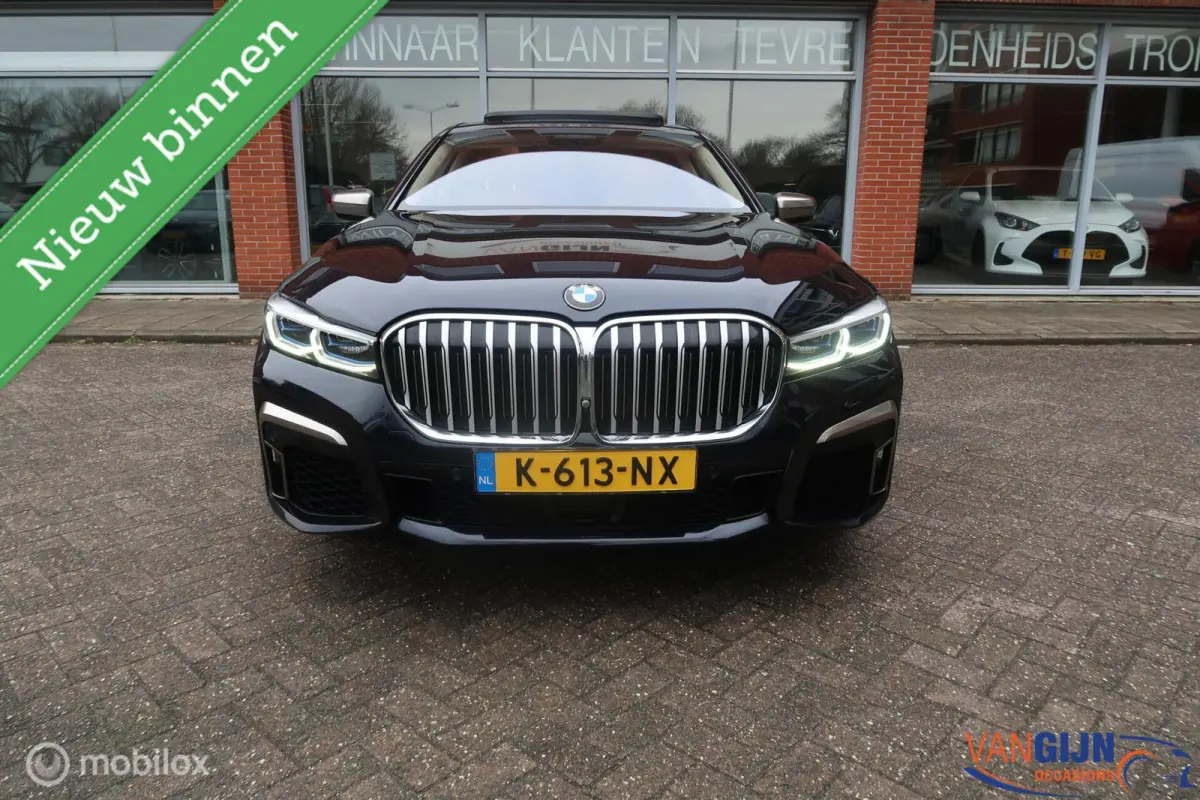M760Li xDrive High Executive M-Sport 585 PK