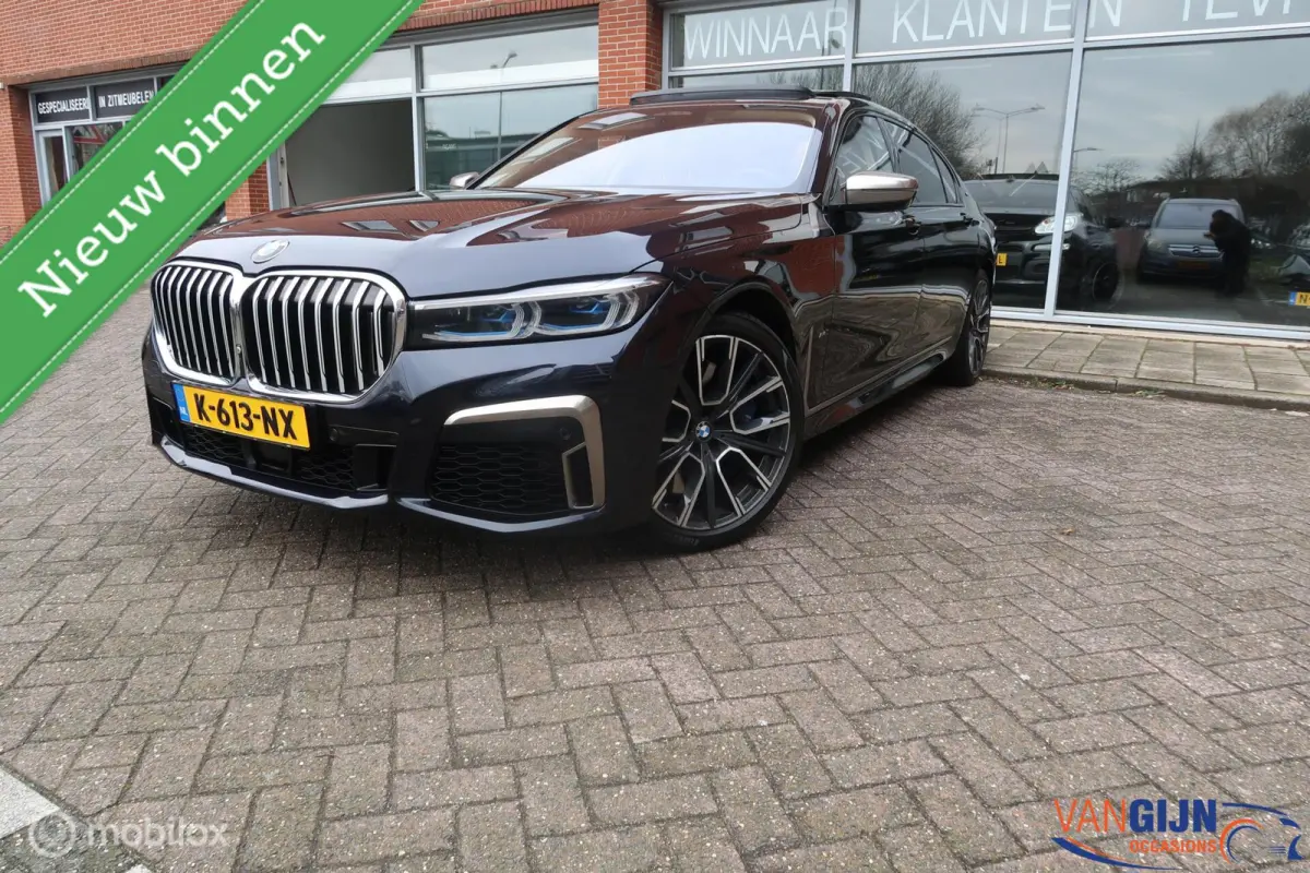 M760Li xDrive High Executive M-Sport 585 PK