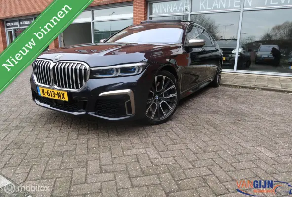 M760Li xDrive High Executive M-Sport 585 PK