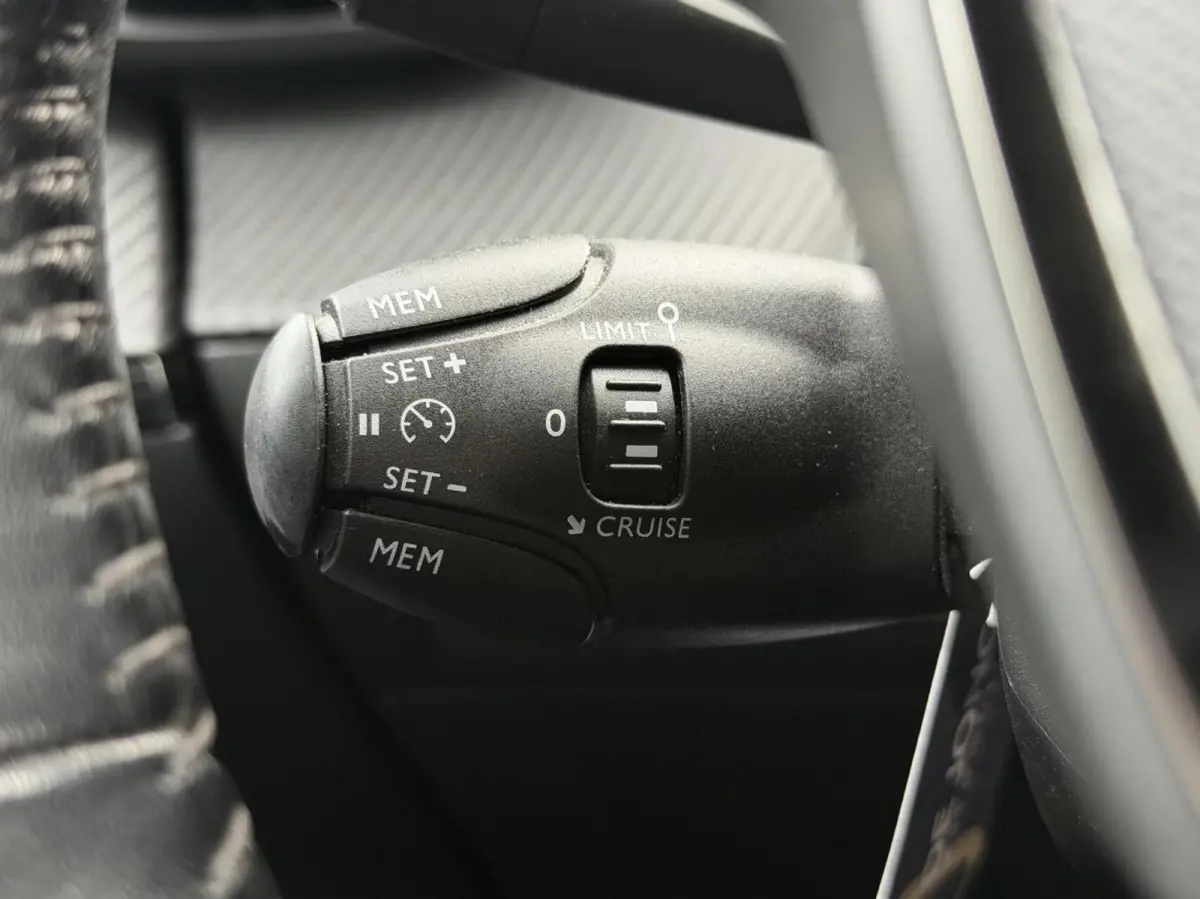 1.2 Keyless Camera DAB+ NAP ✅